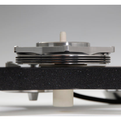 Rega Naia Reference Turntable