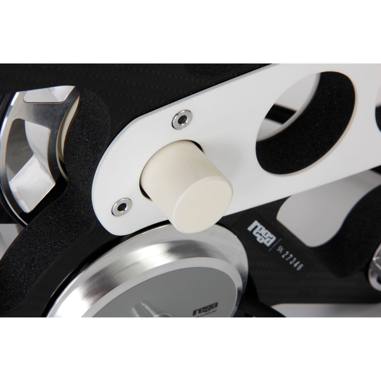 Rega Naia Reference Turntable