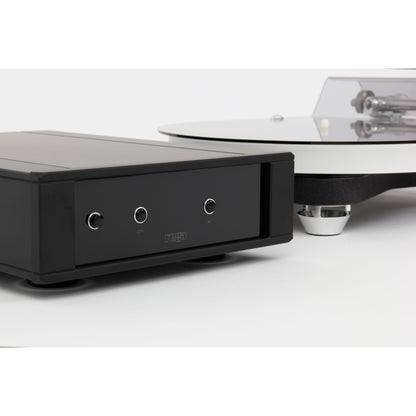 Rega Naia Reference Turntable