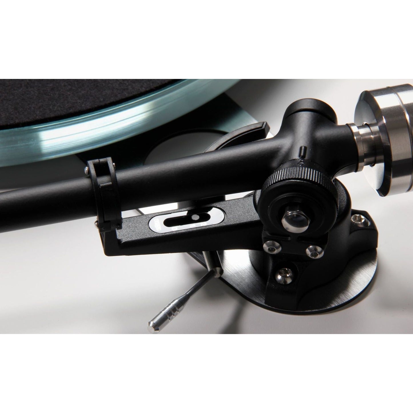 Rega Planar 6 Turntable