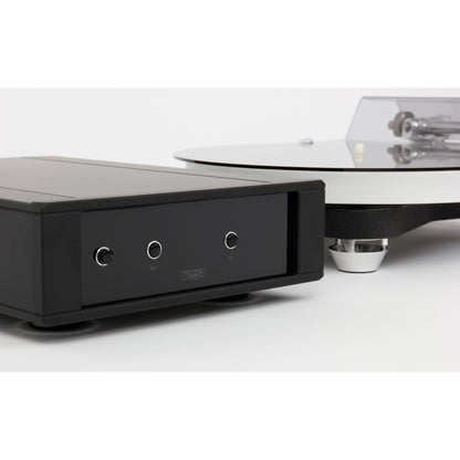 Rega Naia Reference Turntable