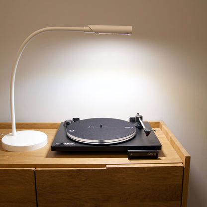 Reliable Corp.: UberLight Flex Turntable Lamp - White / Tabletop Model